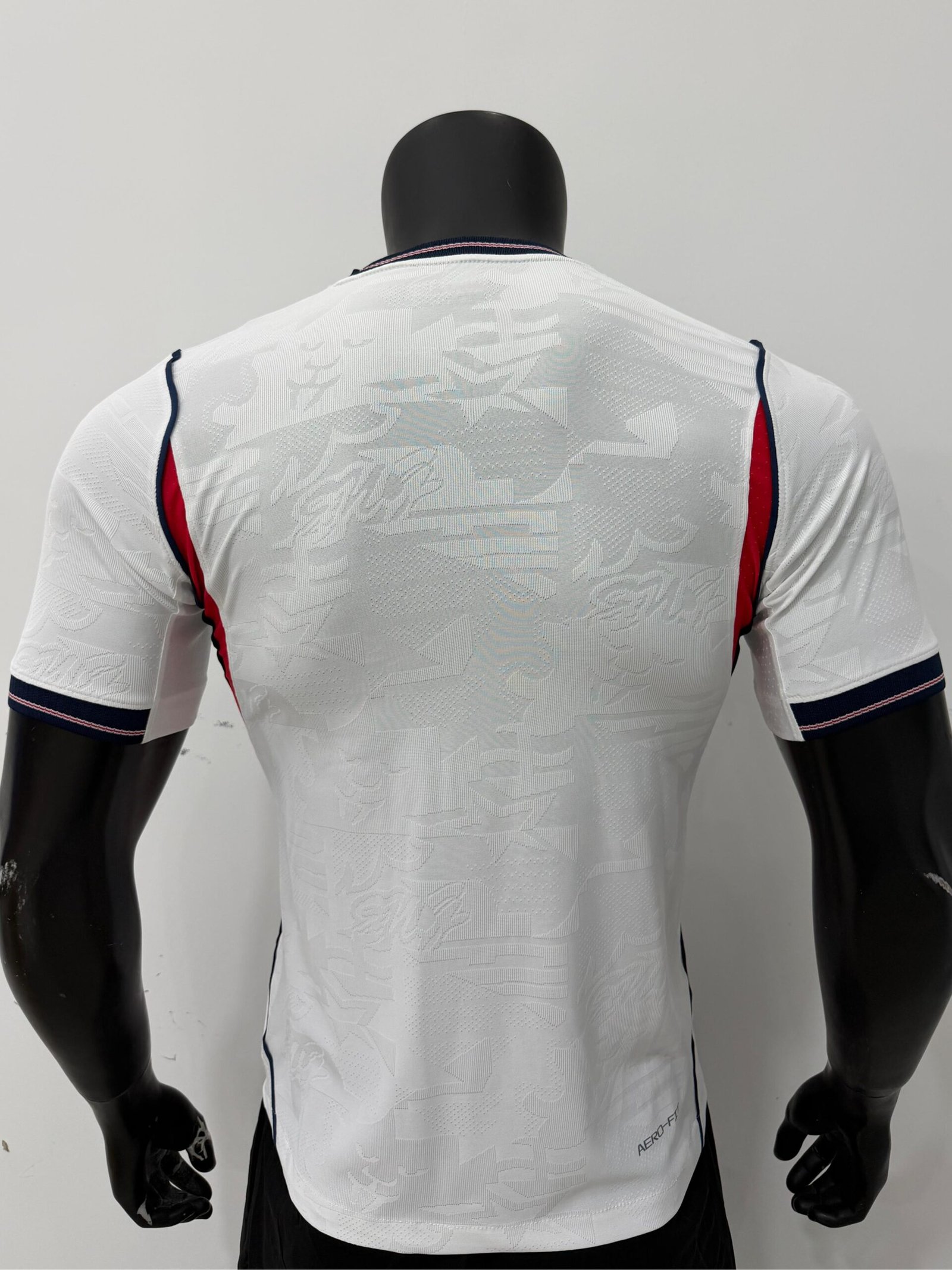 inglaterra local 26 Versión Jugador - Image 2