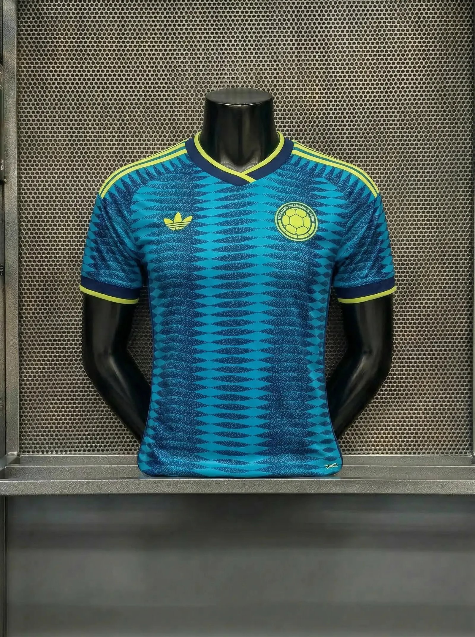 dama Colombia visitante 26 versión fan