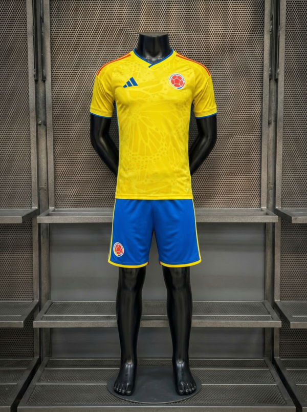 conjunto niño colombia local 26