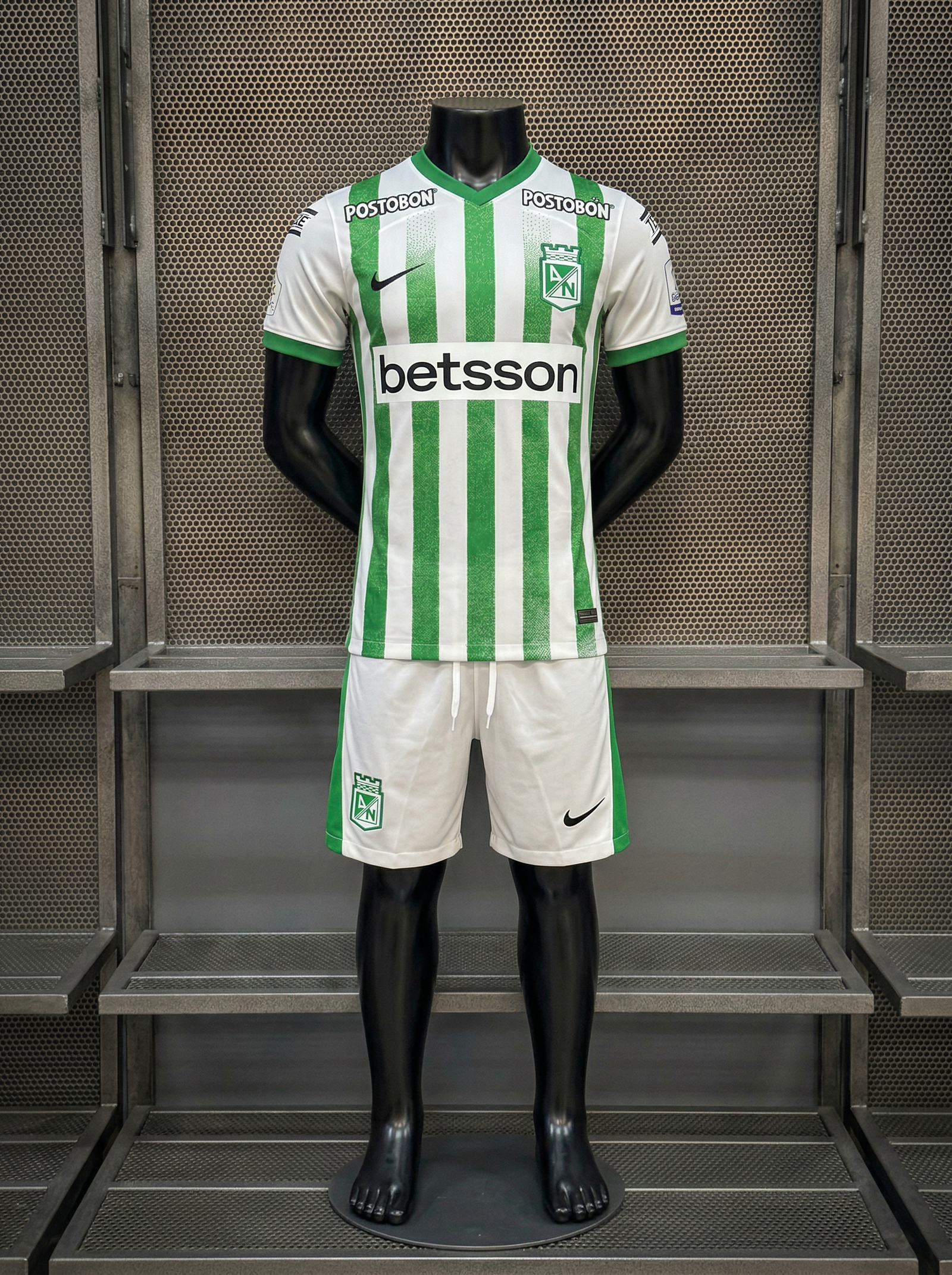 Conjunto niño Nacional local