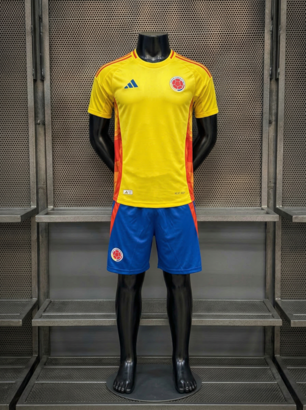 conjunto niño colombia local 24